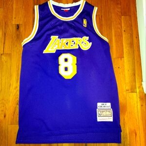 Kobe Bryant Lakers # 8 Mitchell Ness Jersey Size Large L Basketball eight 96-97
